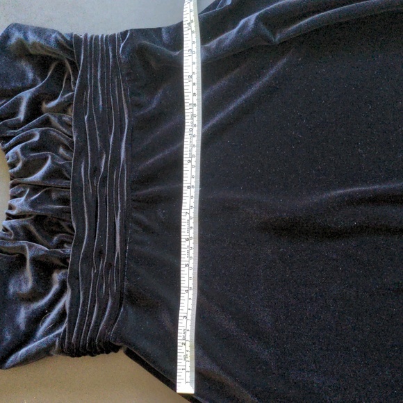 Evan Picone Velour Cocktail Dress - Picture 10 of 10